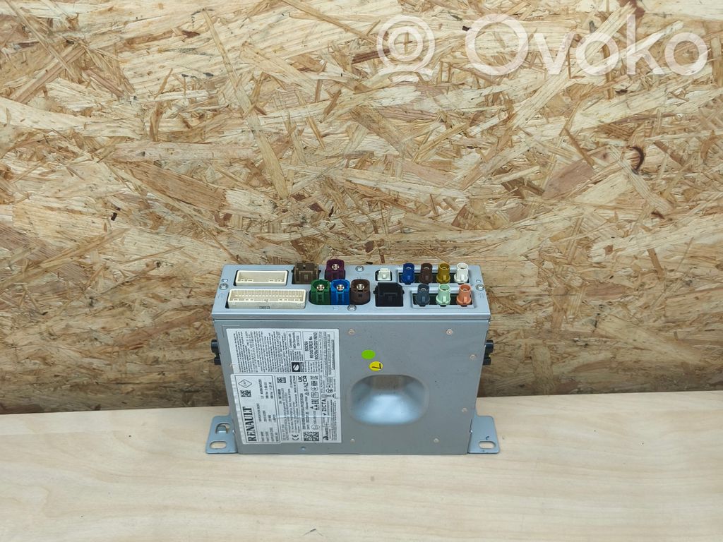 Renault Austral GPS navigation control unit/module 