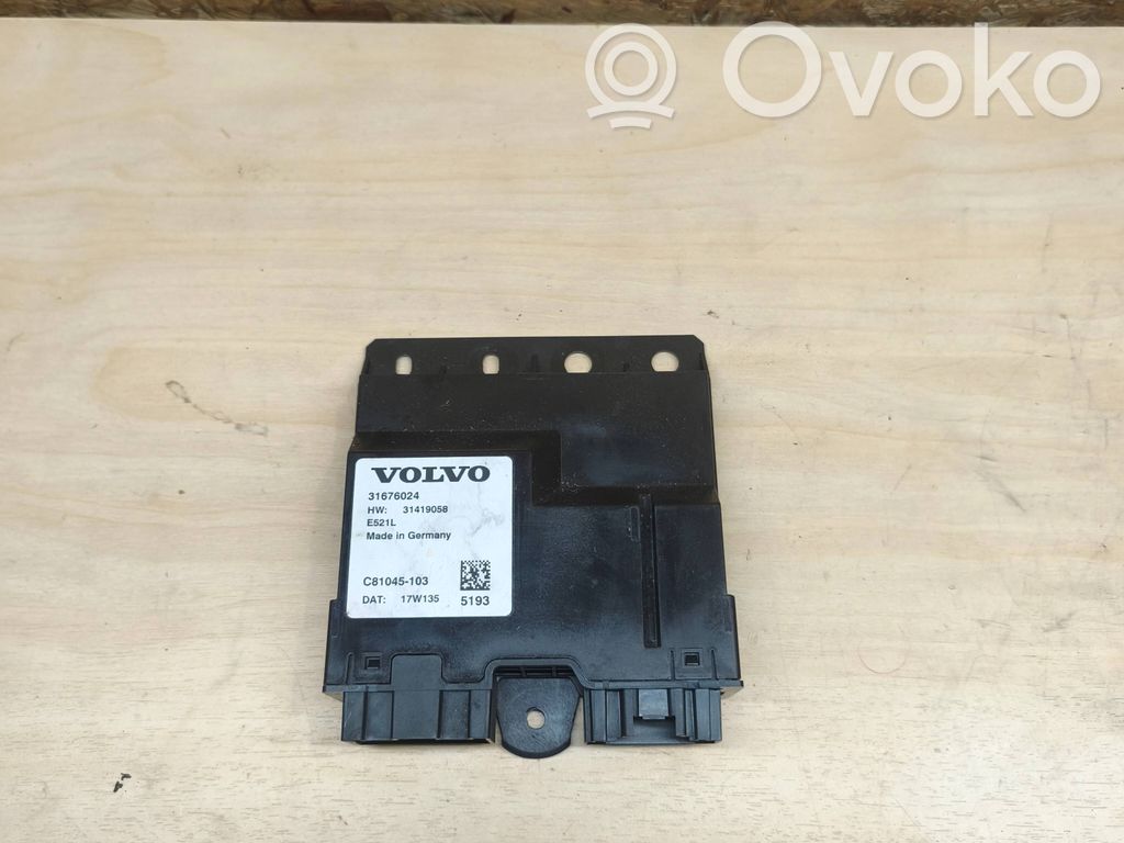 Volvo S90, V90 Tailgate/trunk control unit/module 