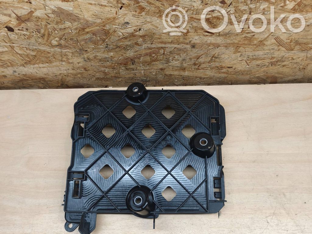 Porsche Cayenne (9Y0 9Y3) Engine control unit holder 