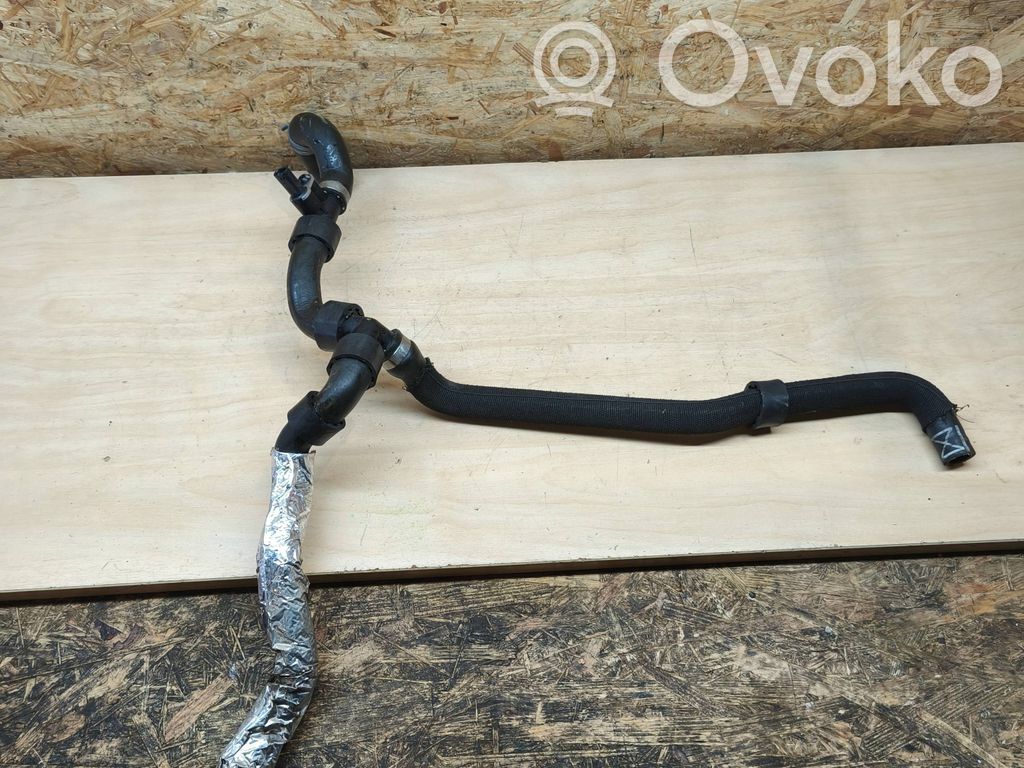 Porsche Cayenne (9Y0 9Y3) Caurulīte (-es) / šļūtene (-es) 