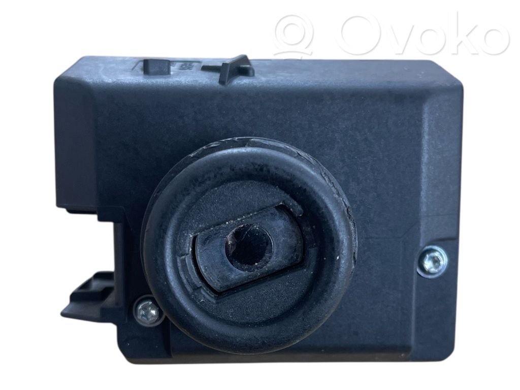Mercedes-Benz CLS C219 Ignition lock 