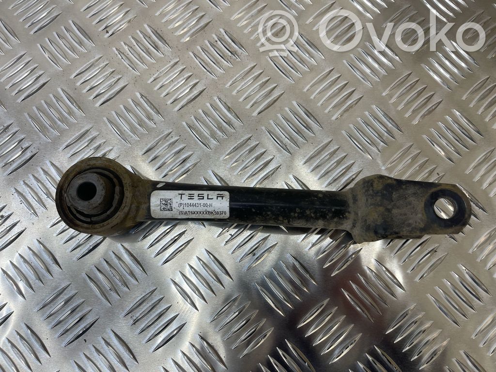 Tesla Model 3 Querlenker hinten 