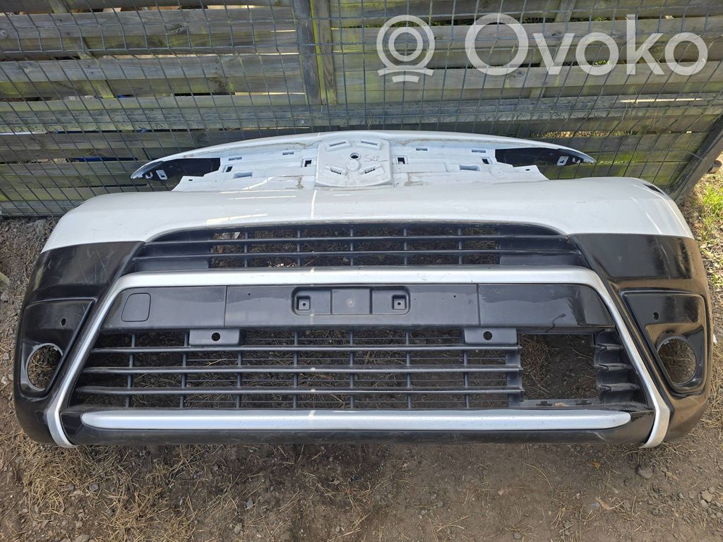 Toyota Proace Parachoques delantero 