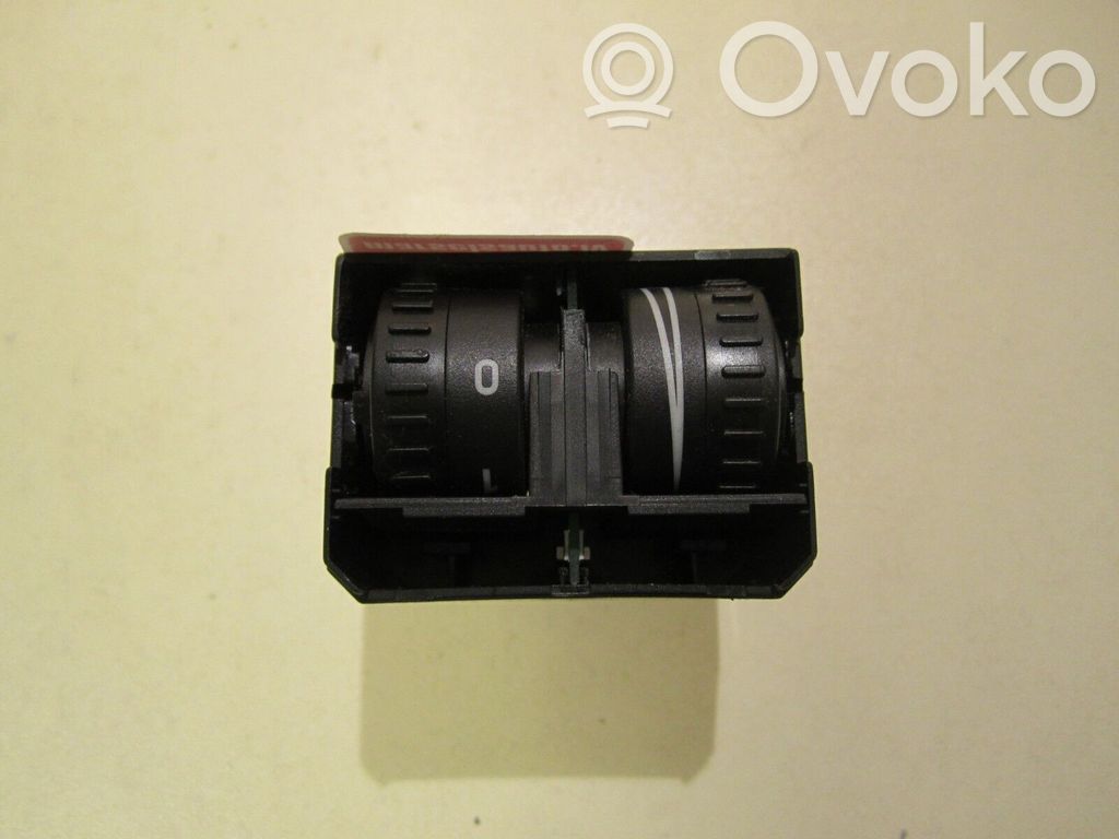 Volkswagen Caddy Headlight level height control switch 