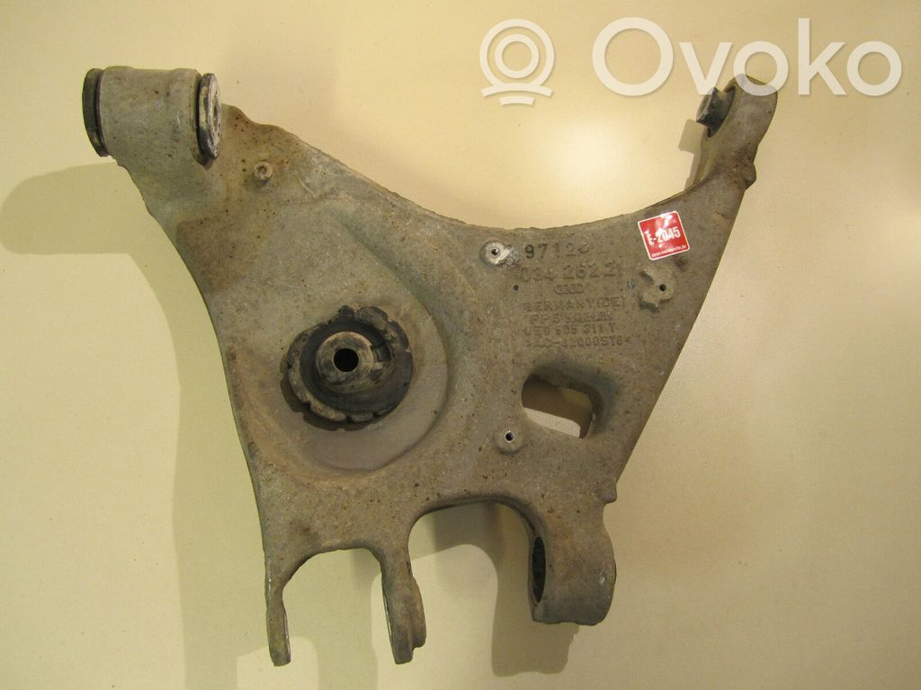 Audi A4 S4 B6 8E 8H Górny wahacz tylny 