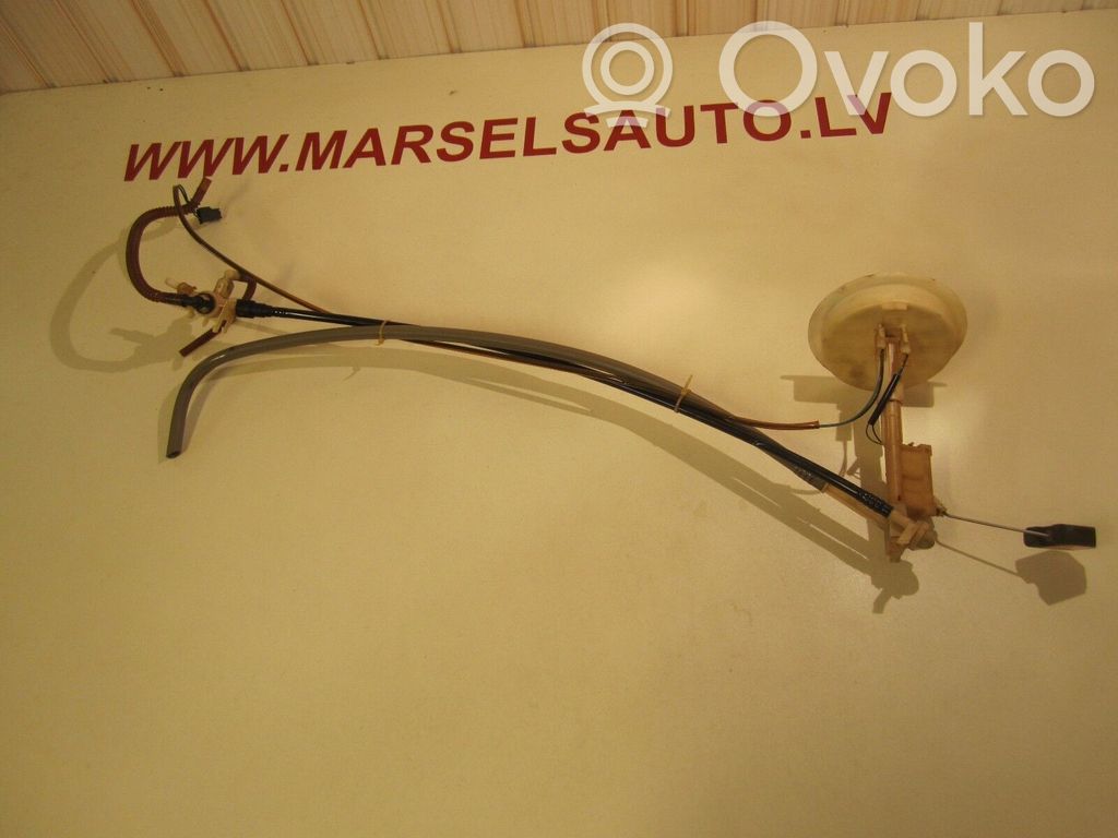 Audi A6 S6 C5 4B Sensor de nivel de combustible 