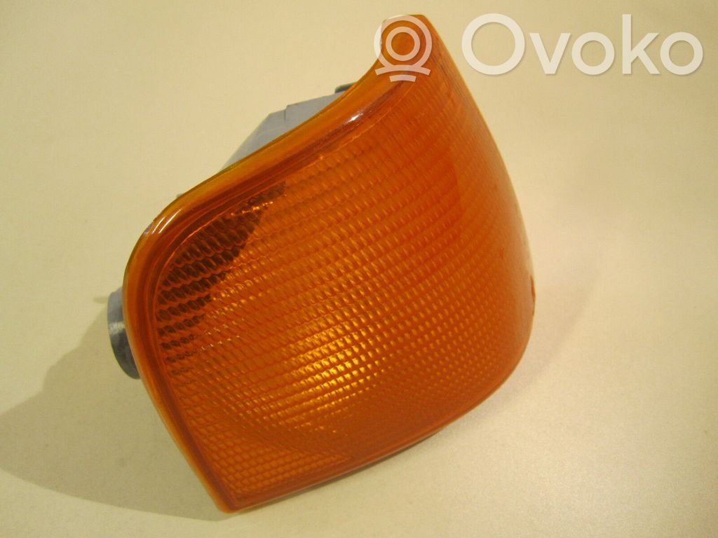 Audi 100 200 5000 C3 Front indicator light 