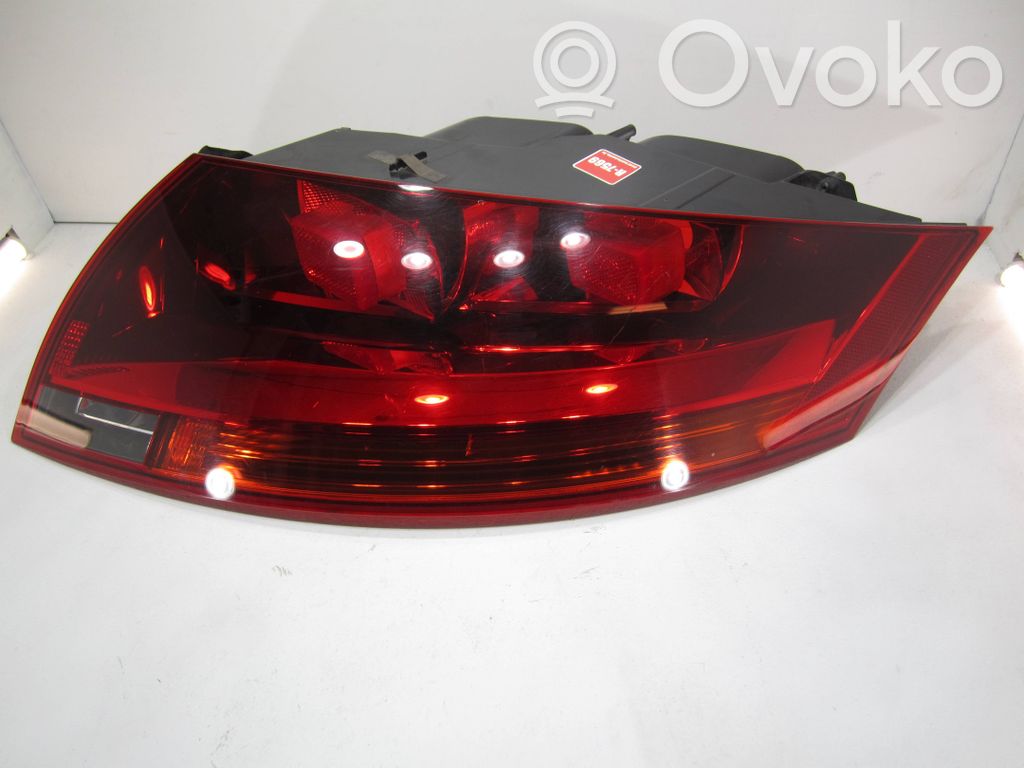 Lampa tylna   8J0945096G,17121351,508006