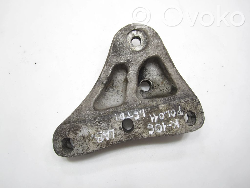 Volkswagen Polo V 6R Engine mounting bracket 