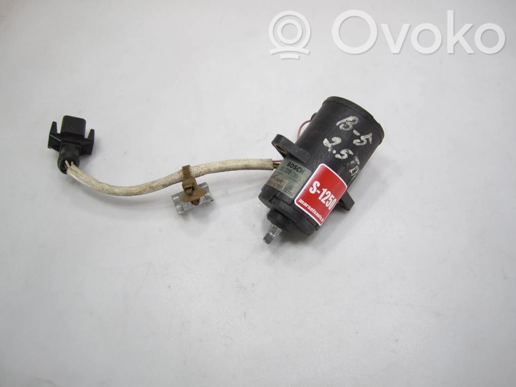 Audi A4 S4 B5 8D Pedał gazu / przyspieszenia 