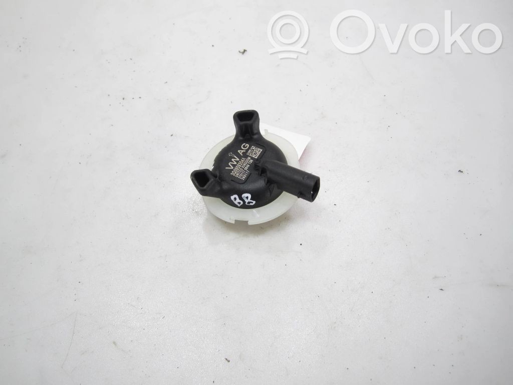 Czujnik uderzenia Airbag   3Q0959354A,260117,2701170849