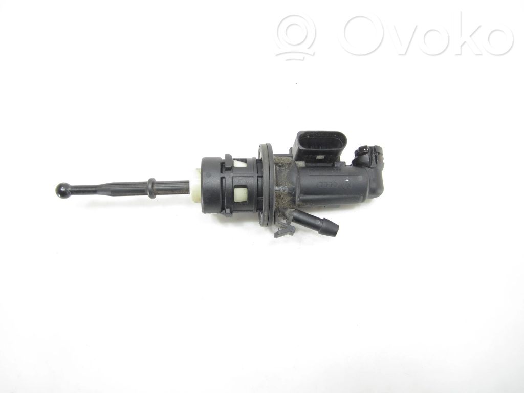 Skoda Octavia Mk2 (1Z) Cilindro maestro de embrague 