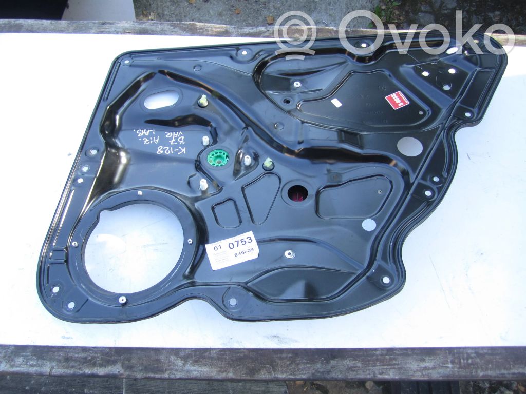 Volkswagen PASSAT B7 Rear window lifting mechanism without motor 
