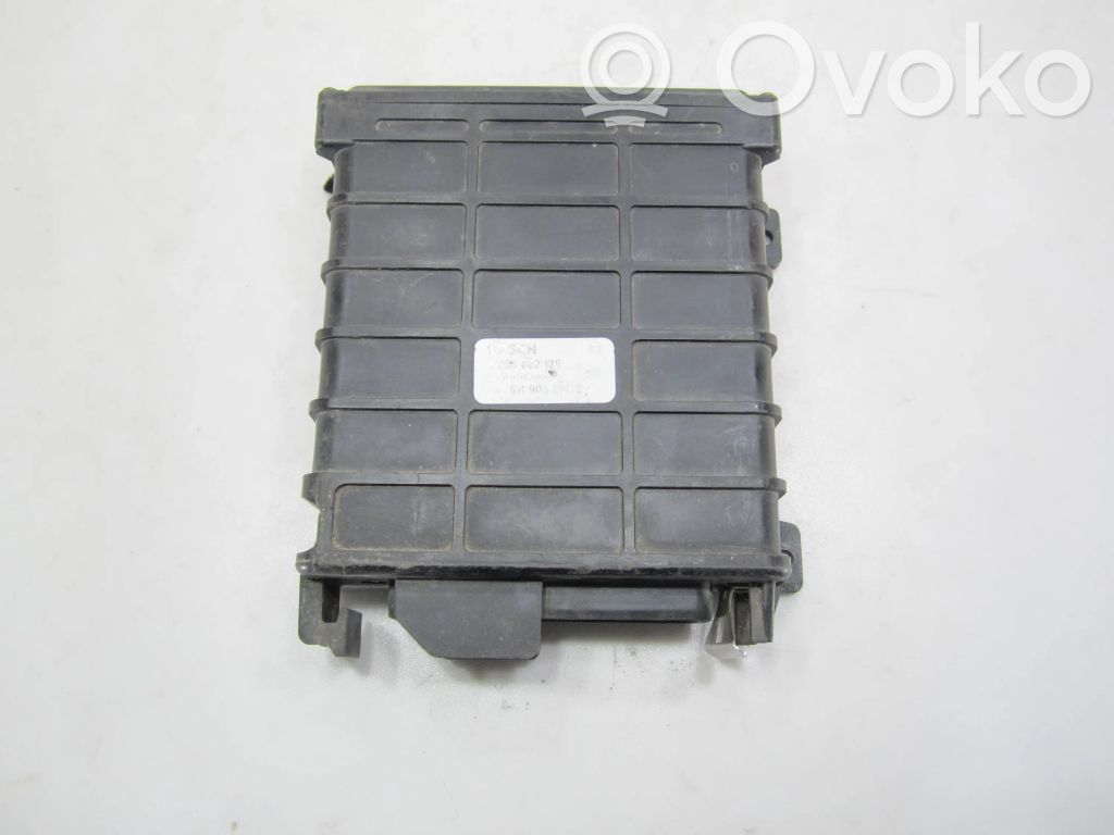 Engine control unit/module   811906264C,0280800128