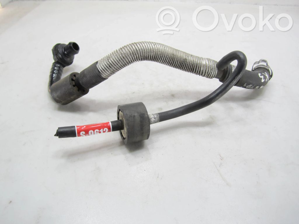 Audi A6 S6 C6 4F Conductă/furtun vacuum 