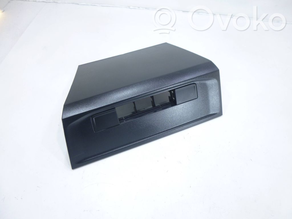 Volkswagen Caddy Panel trim 