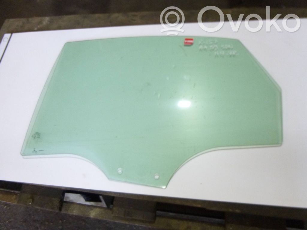 Audi A4 S4 B9 Szyba drzwi tylnych 