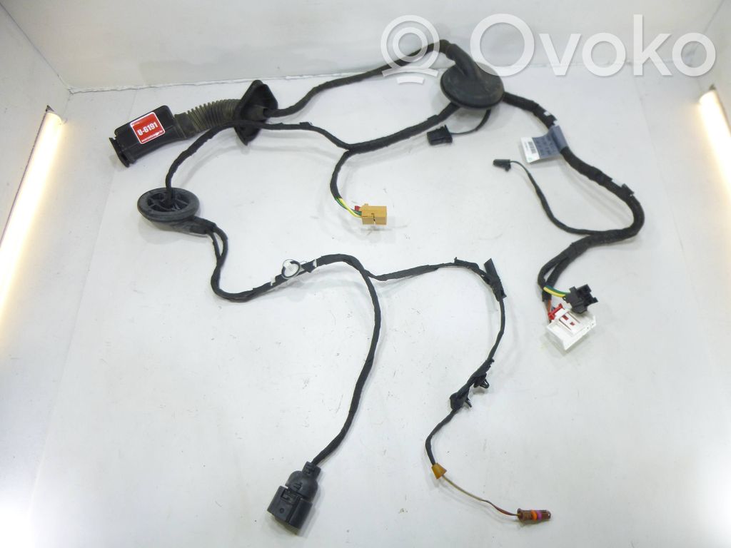 Audi A4 S4 B9 Rear door wiring loom 