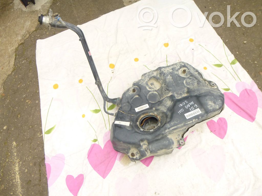 Audi A4 S4 B9 Zbiornik paliwa 