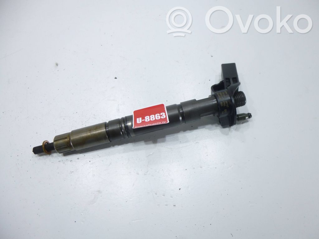 Volkswagen PASSAT B8 Inyector de combustible 