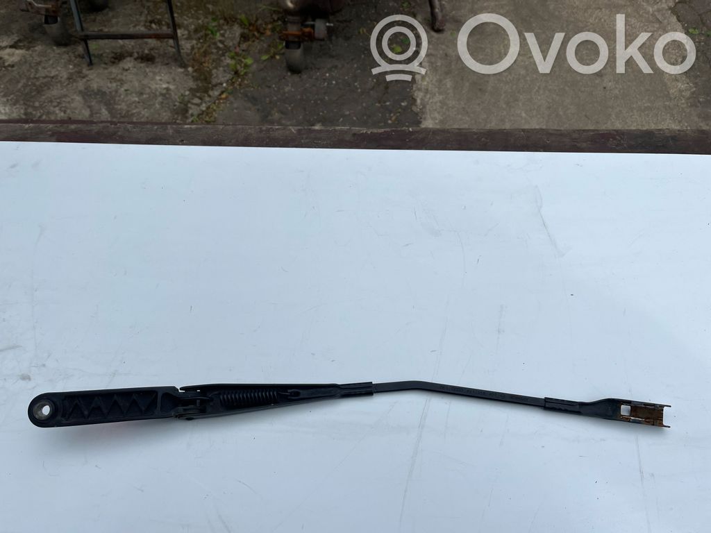 Audi A1 Wischerarm vorne 
