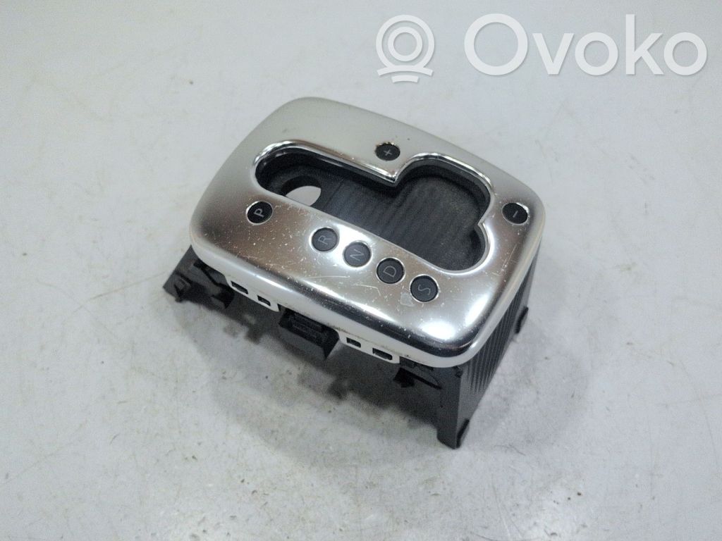 Audi A3 S3 8P Indicador selector de marchas 