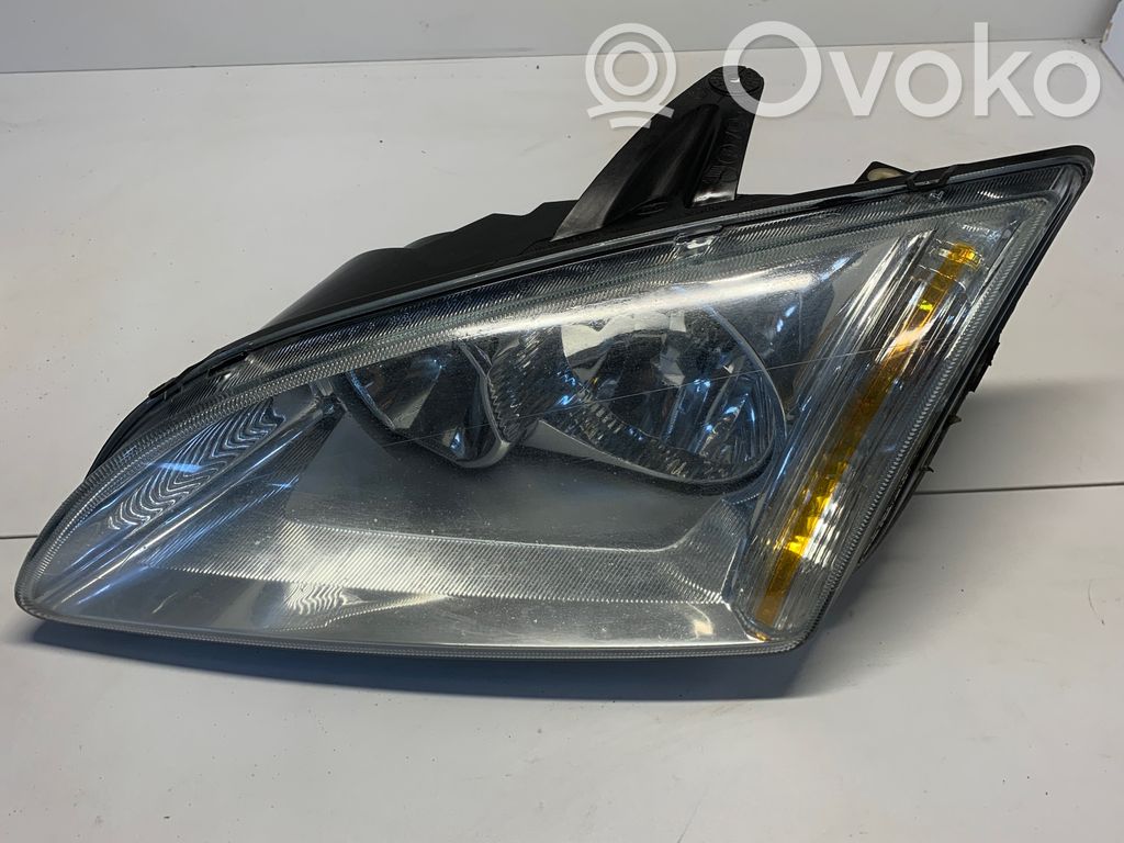 Headlight/headlamp   0374D,60200