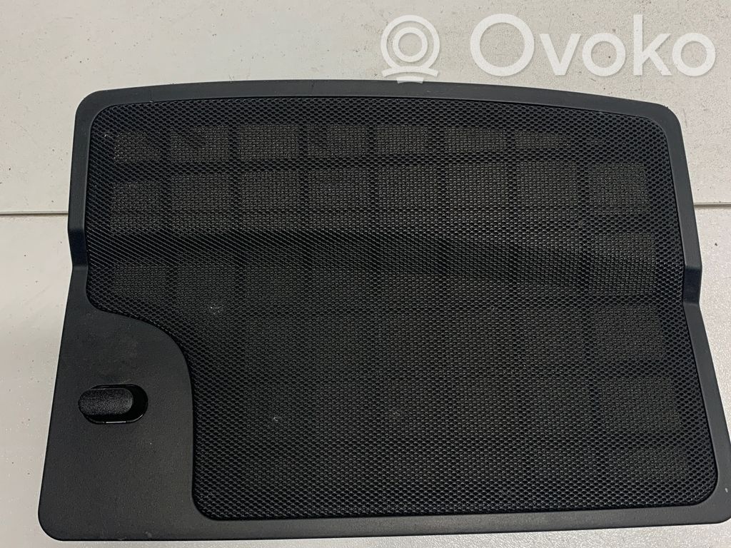 BMW 5 E60 E61 Centrinio garsiakalbio apdaila 