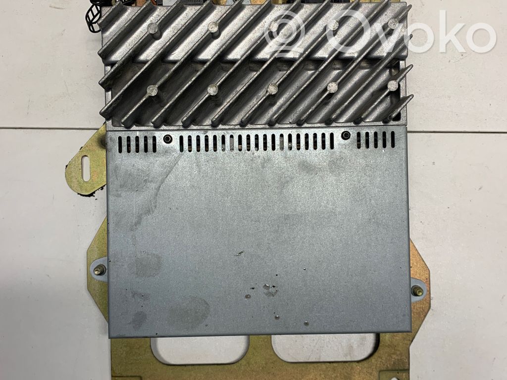 BMW 5 E39 Wzmacniacz audio 