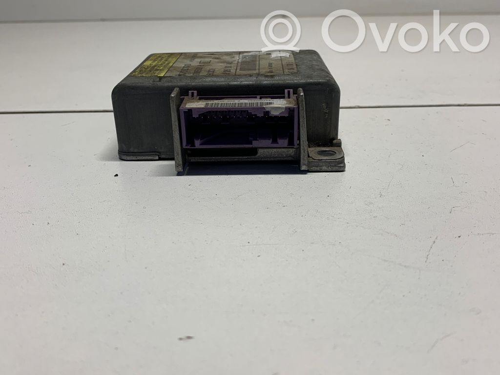 Ford Mondeo MK II Airbag control unit/module 