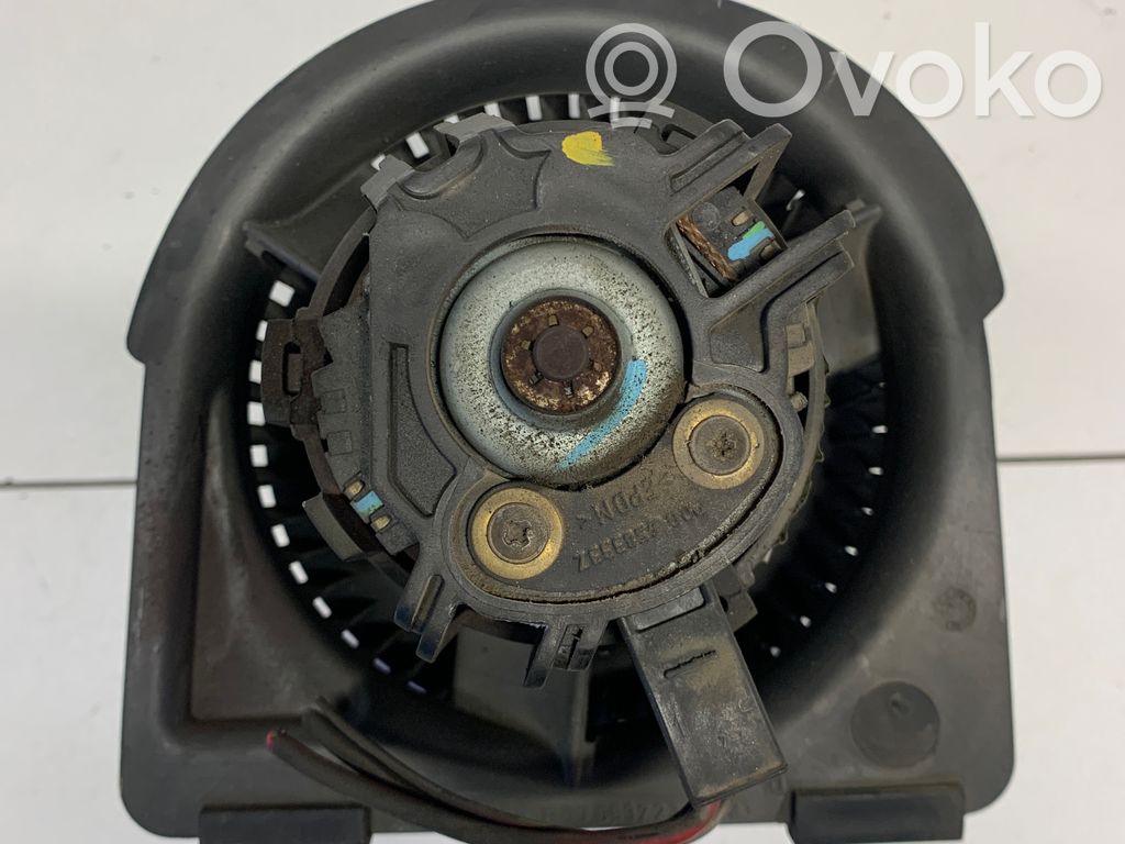 Opel Vectra B Wentylator nawiewu / Dmuchawa 