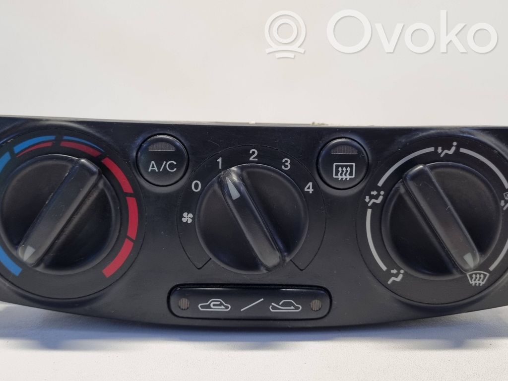 Mazda MPV Climate control unit 