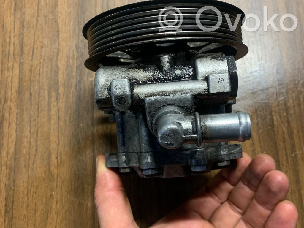 Saab 9-5 Ohjaustehostimen pumppu 