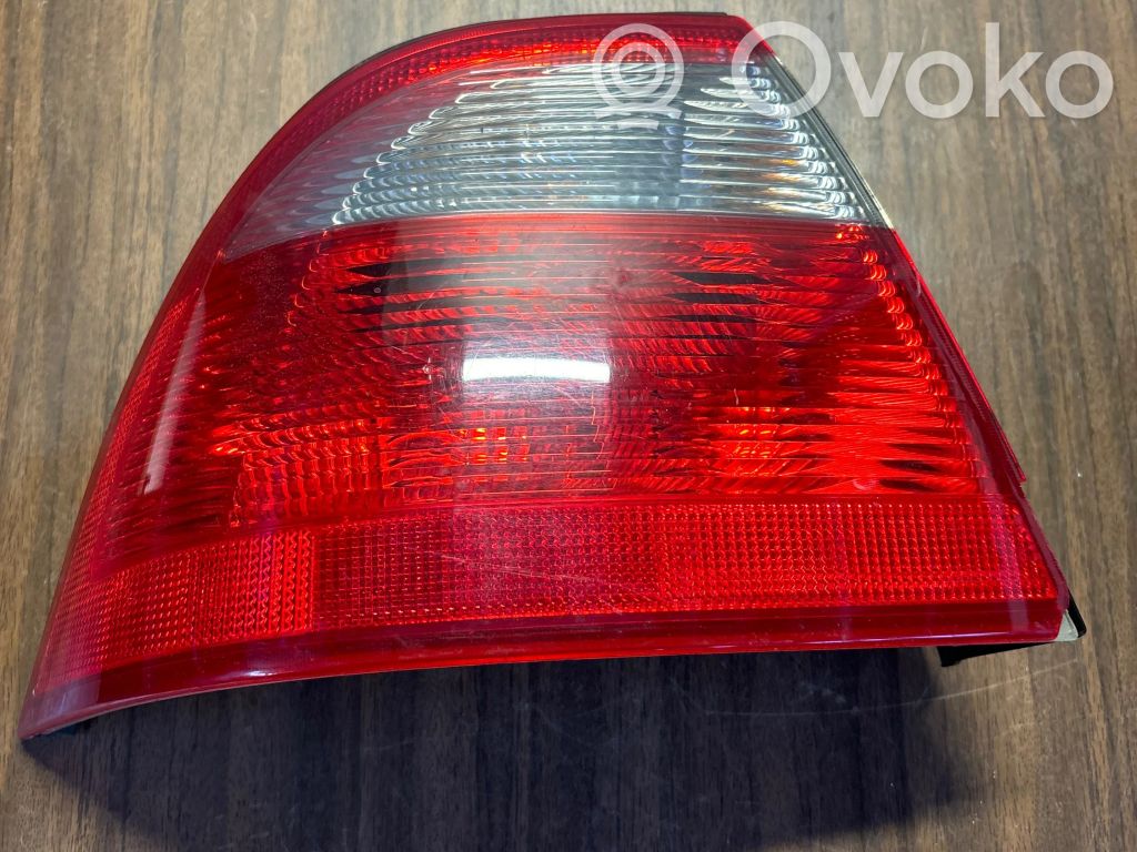 Saab 9-5 Galinis žibintas kėbule 