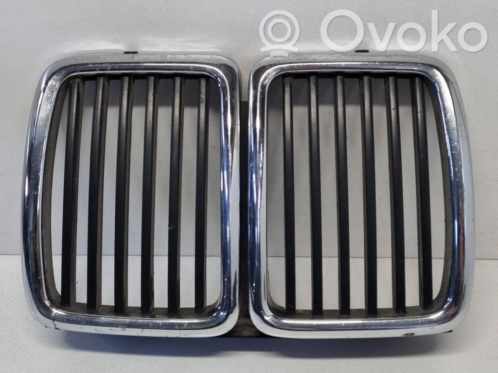BMW 3 E30 Front grill 