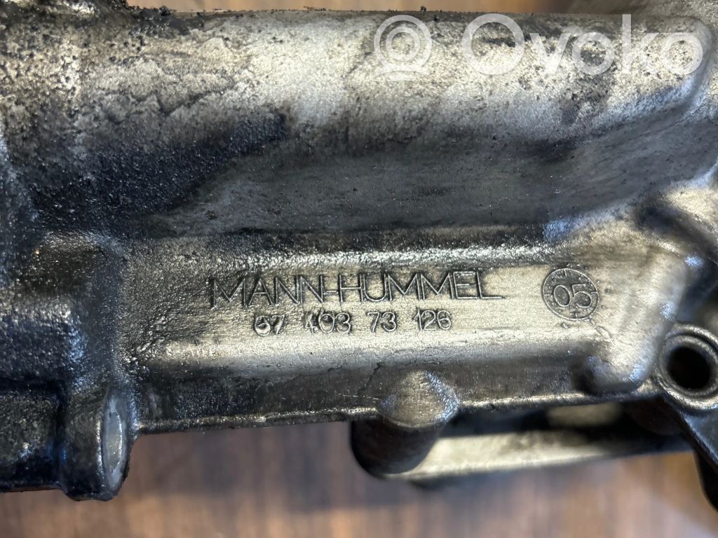 BMW 1 E81 E87 Oil filter mounting bracket 