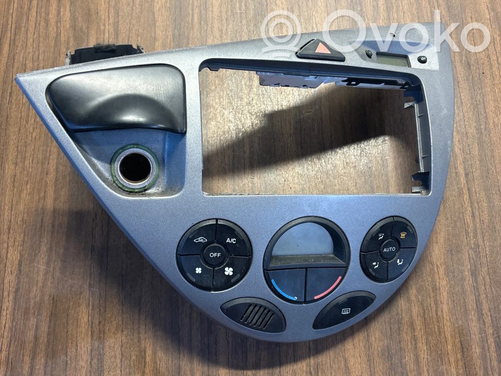 Ford Focus Climate control unit 