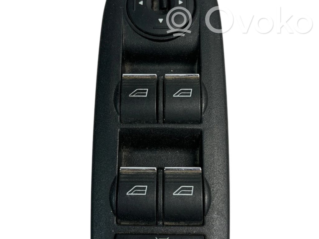 Ford Focus C-MAX Electric window control switch 
