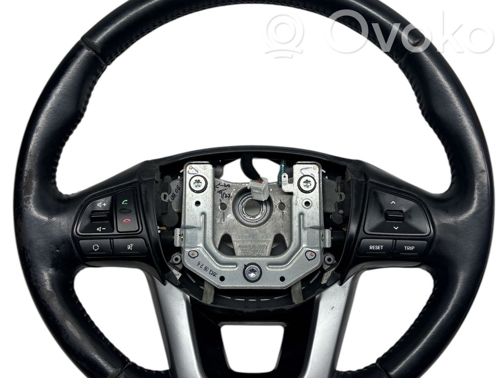 KIA Rio Steering wheel 