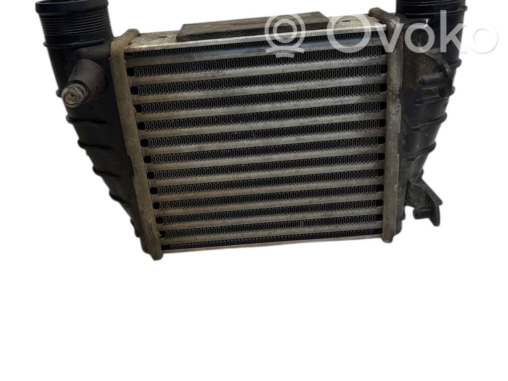 Audi A4 S4 B7 8E 8H Radiador intercooler 