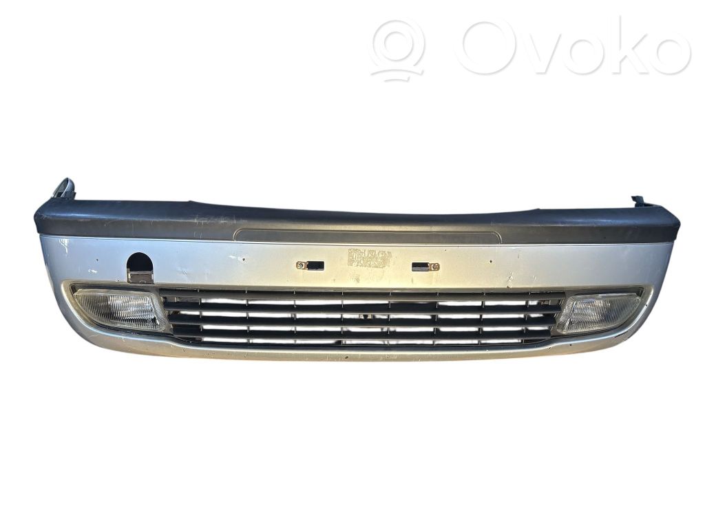 Opel Zafira A Front bumper 