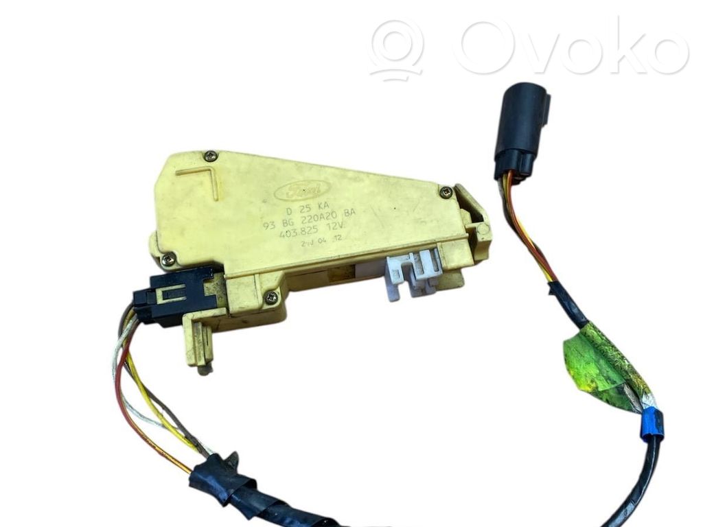 Ford Escort Central locking motor 