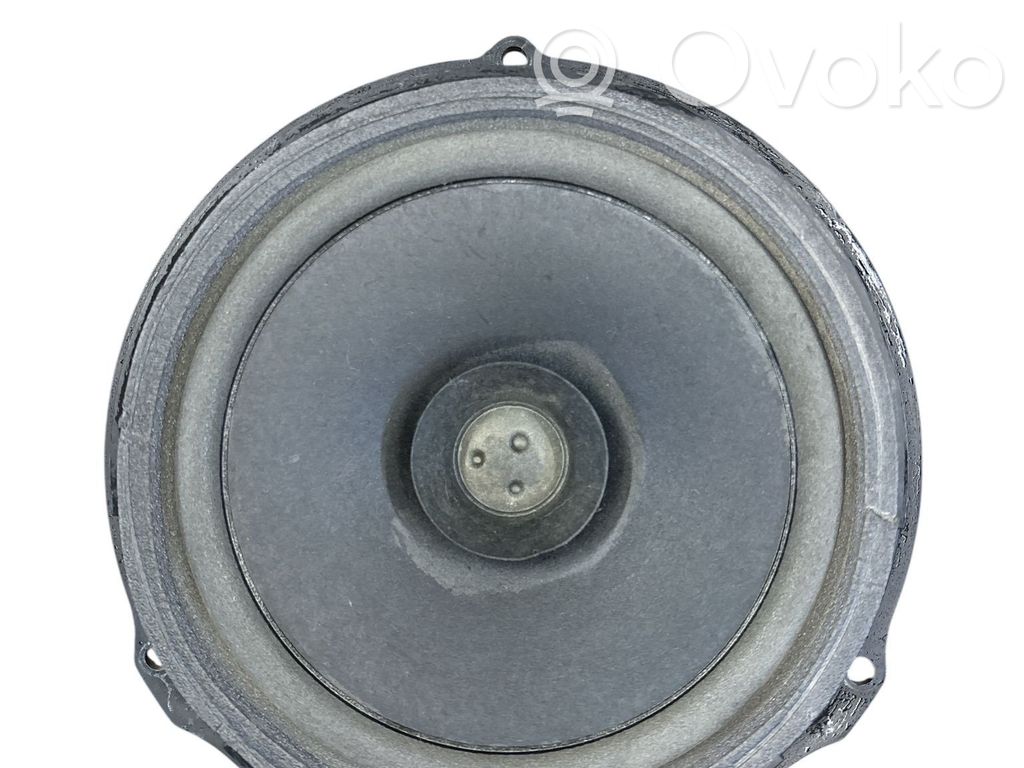 Ford Focus Altavoz de la puerta trasera 