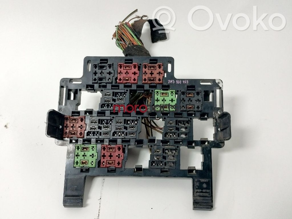Módulo de fusible   7M4937499,7M4937499