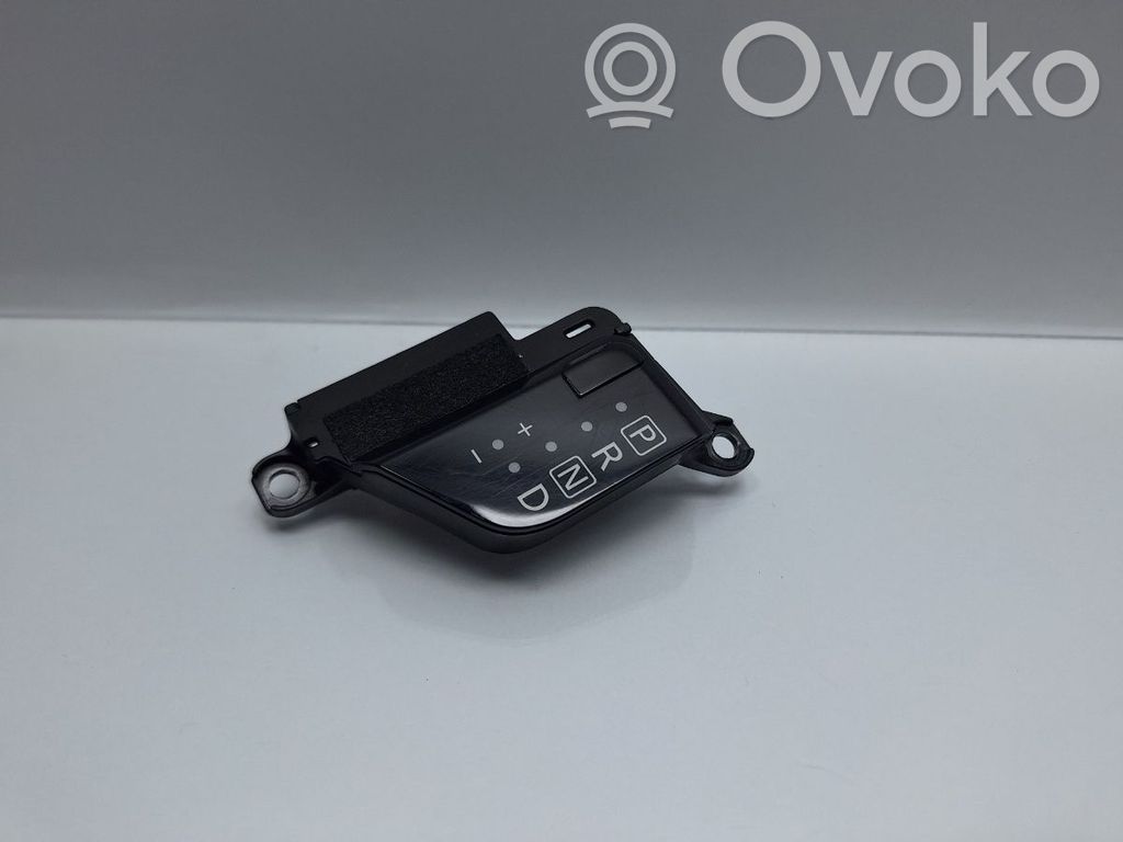 Gear shift selector indicator   76H896