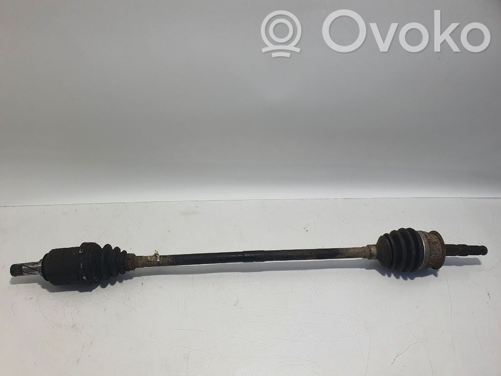 Opel Corsa C Etuvetoakseli 