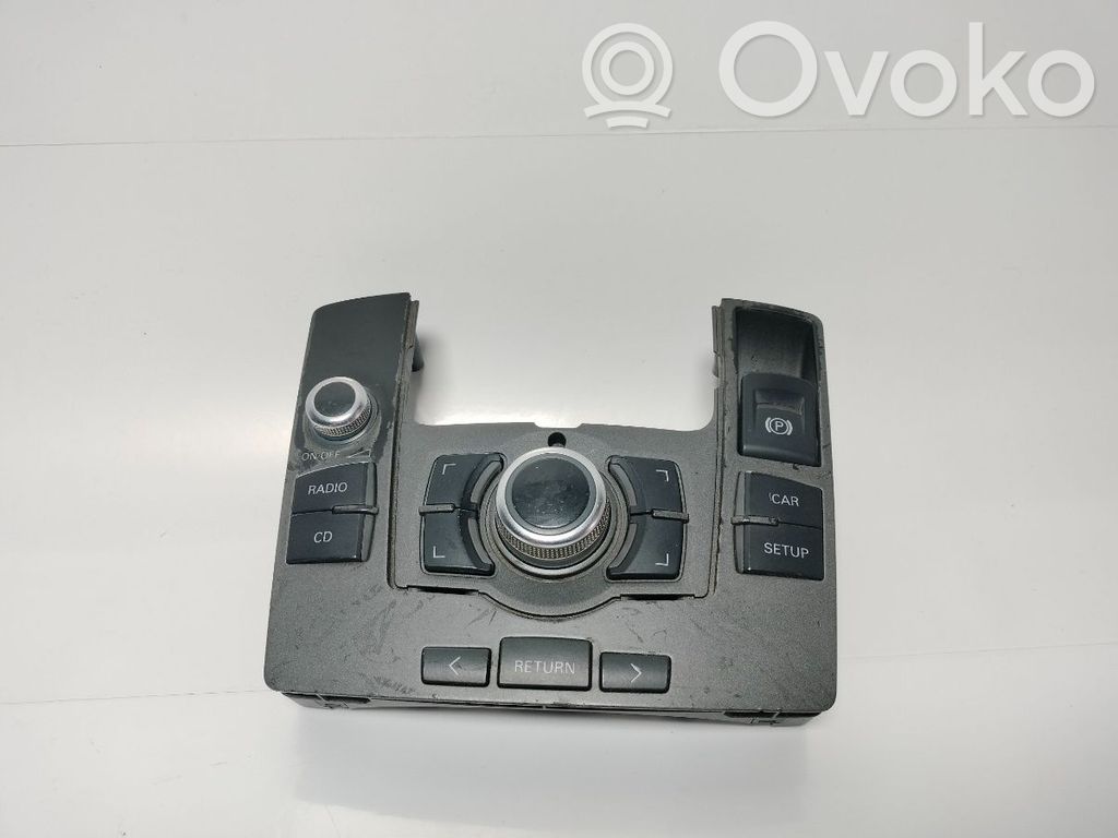 Navigation unit CD/DVD player   4F2919610C