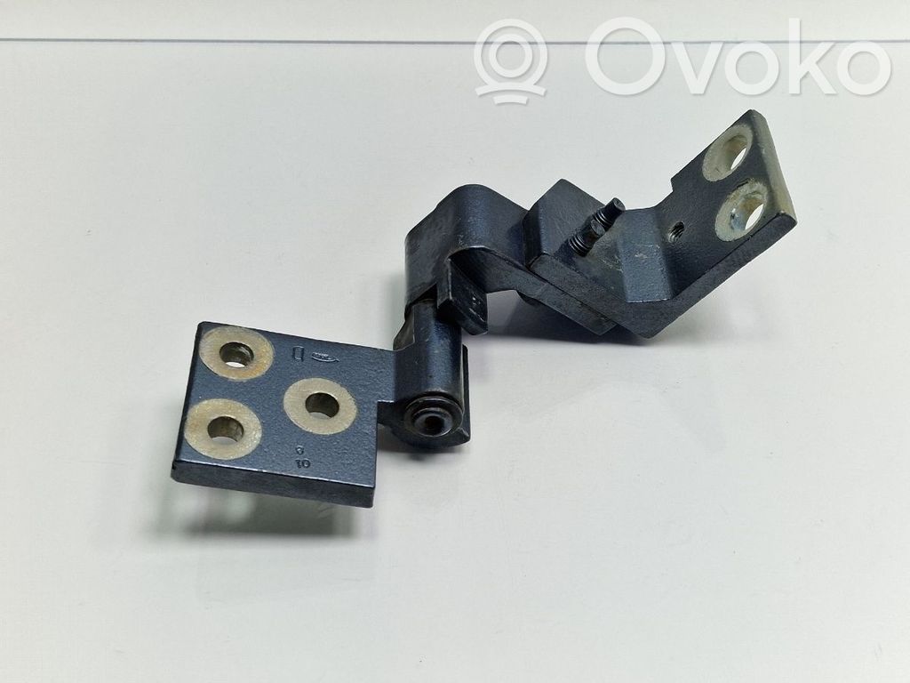 Peugeot Partner Loading door lower hinge 