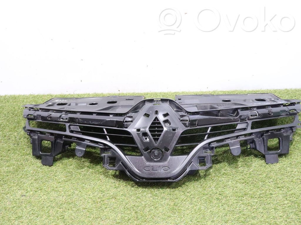 Renault Clio IV Grilă radiator față 