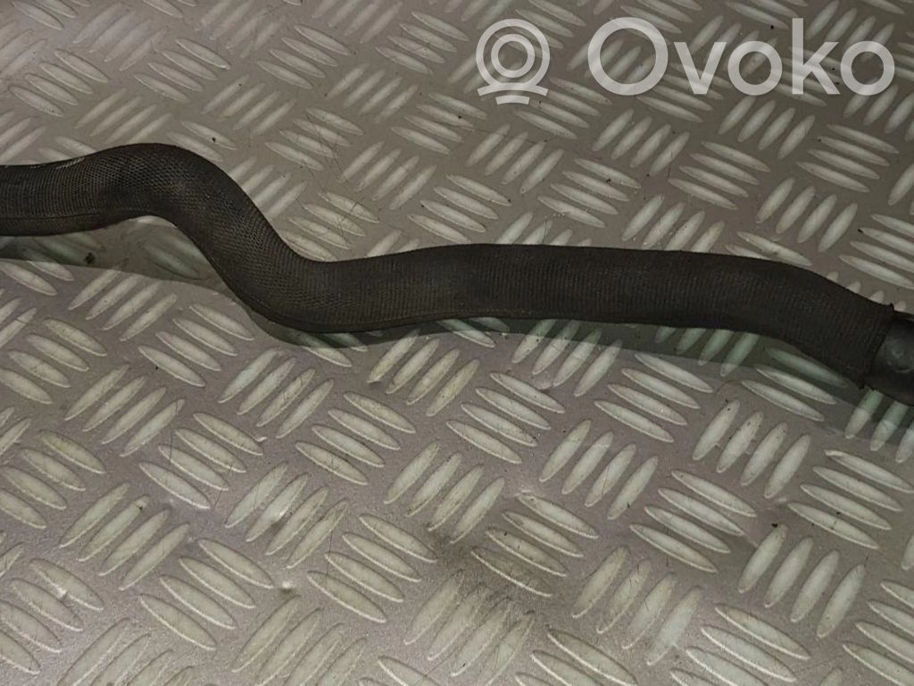 Engine coolant pipe/hose   6986793